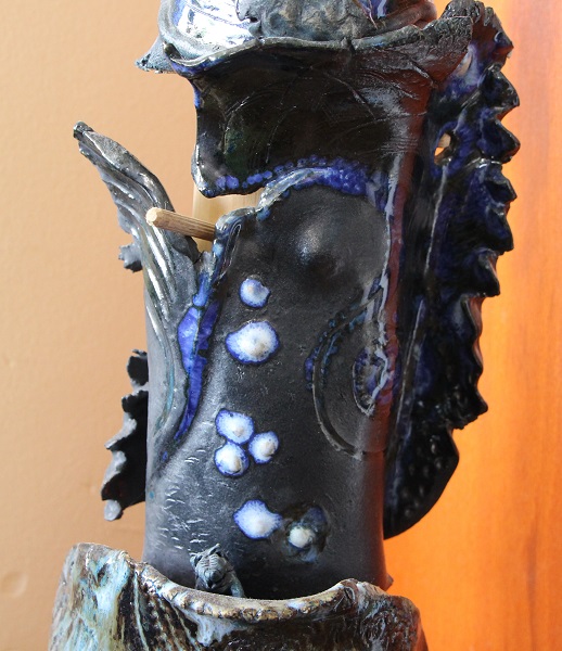 totem - détail - grès